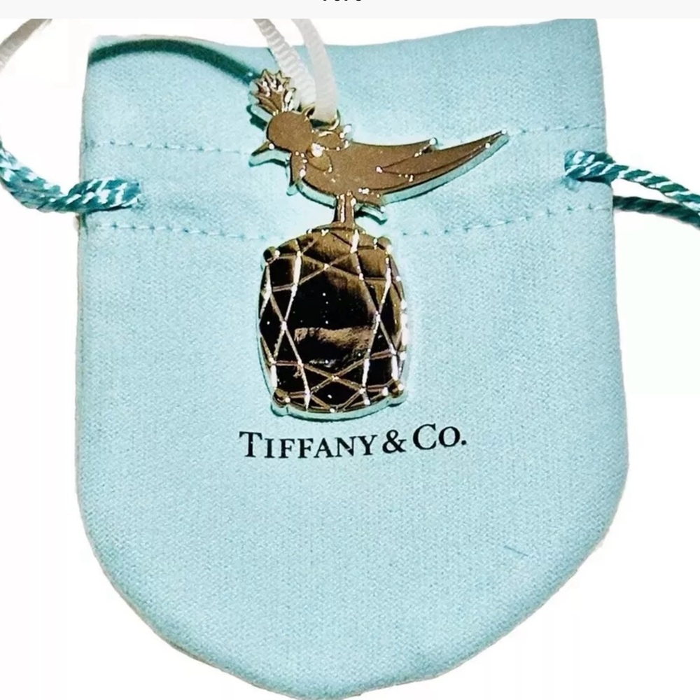 ❌SOLD ELSEWHERE❌ Tiffany & Co “Bird on a Rock” Silver Ornament/Charm - Picture 1 of 7